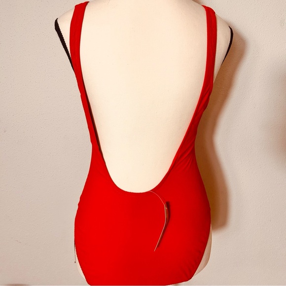 J. Crew size 4 Pique Fire Engine Red one piece lined padded one piece swimsuit. - Picture 2 of 5